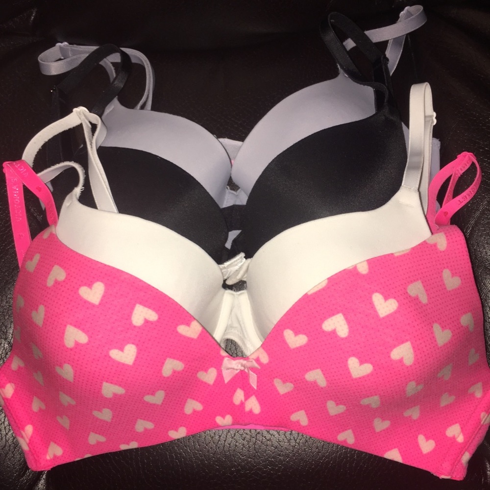 Four Victoria's Secret/PINK Bras Size 32C